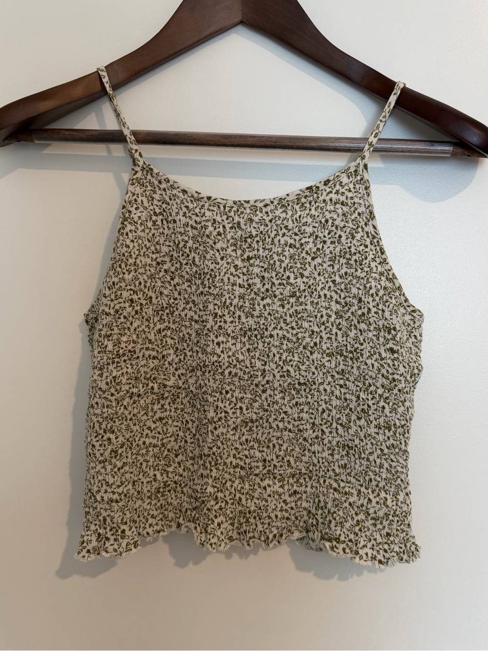 Paper Crane Green & White Floral Cropped Cami - Size Small